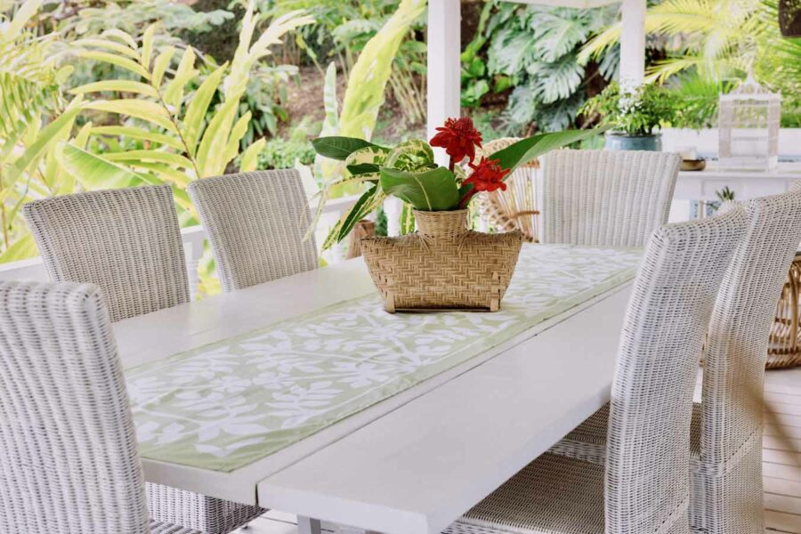 Aimata Tahiti Bed runner / Table runner Tipanie Matcha