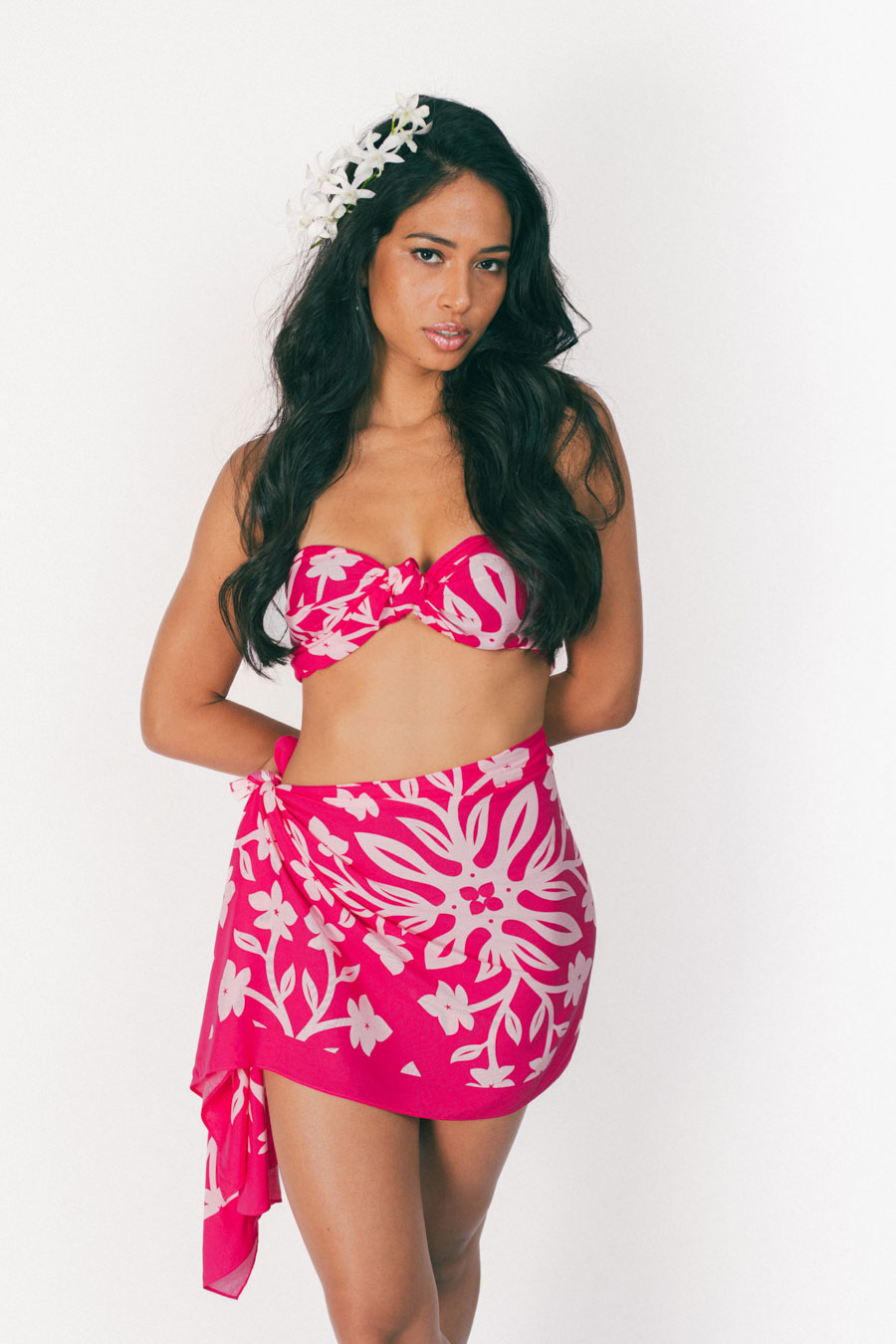 Short Pāreu Orchid Red and Pink